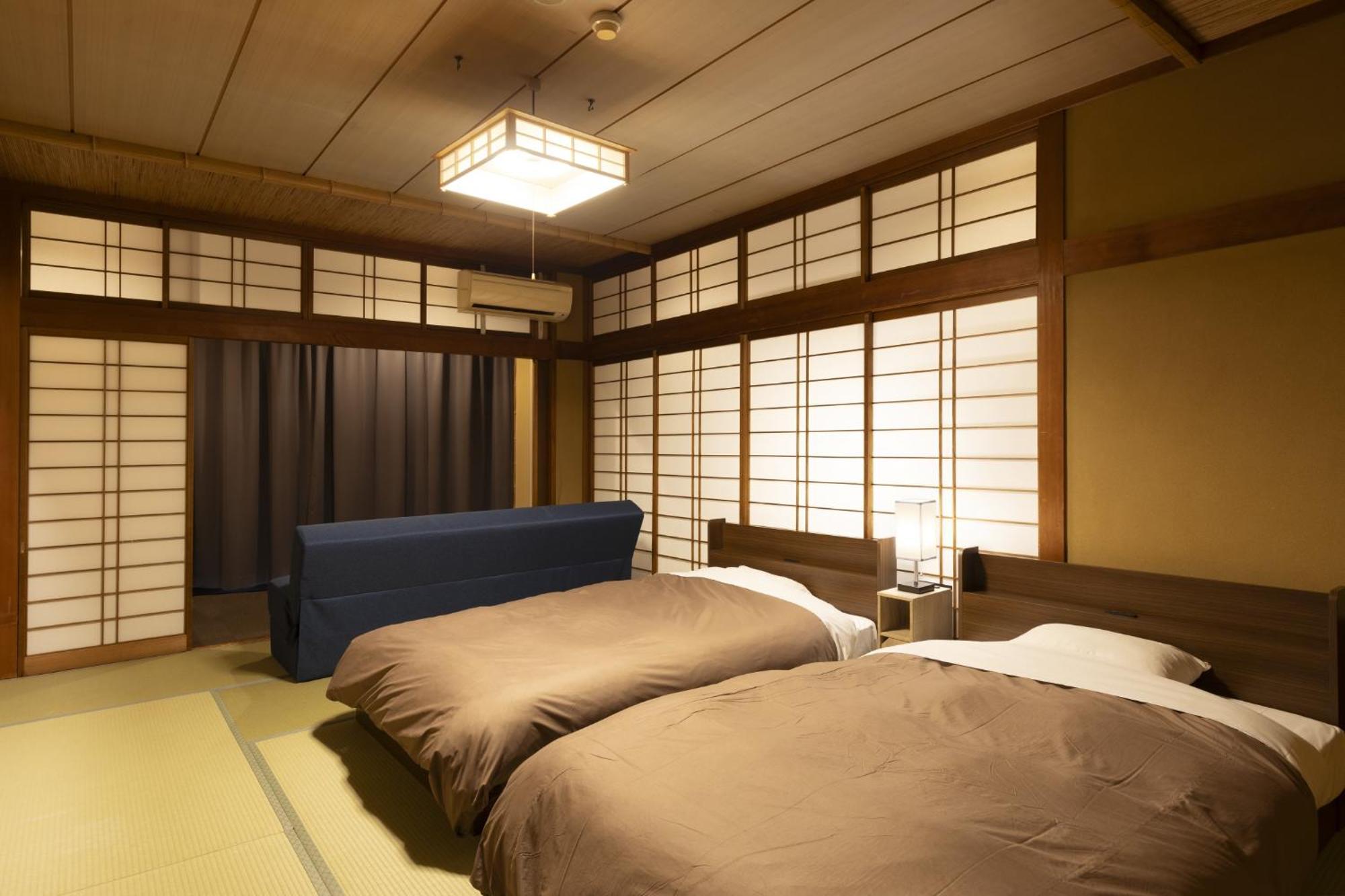 Hotel Ooedo Onsen Monogatari Premium Kaga Maruya Exterior foto