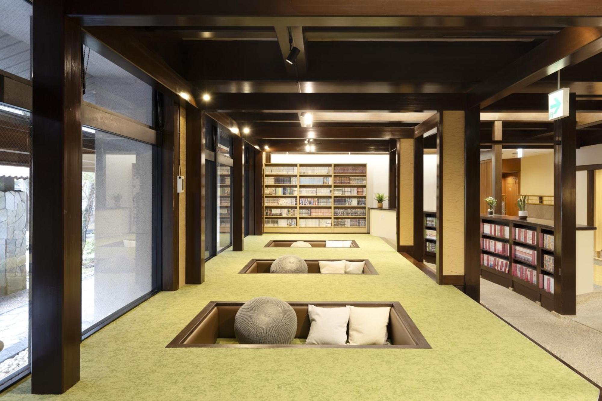 Hotel Ooedo Onsen Monogatari Premium Kaga Maruya Exterior foto